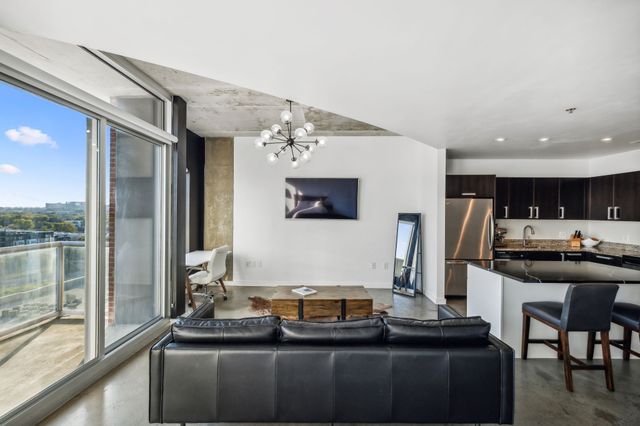 600 12th Ave S Apt 1410, Nashville, TN 37203