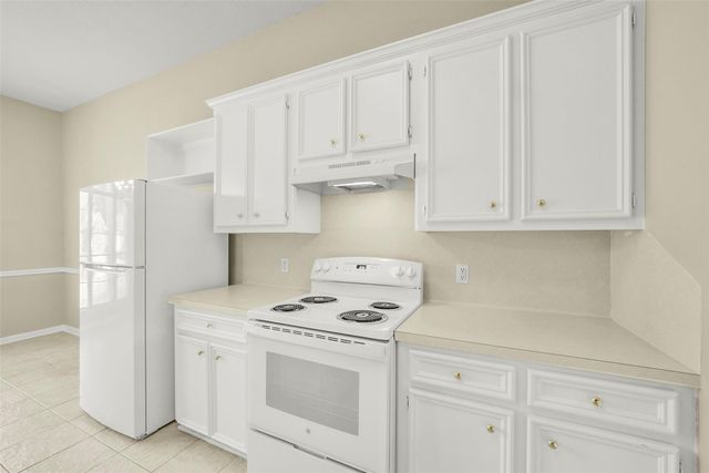 1748 Hazelwood Street, Conroe, TX 77301