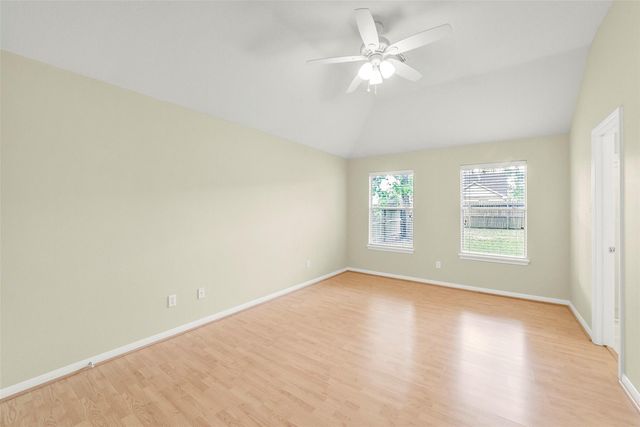 1748 Hazelwood Street, Conroe, TX 77301