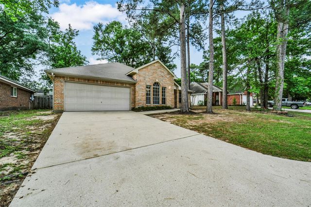 1748 Hazelwood Street, Conroe, TX 77301