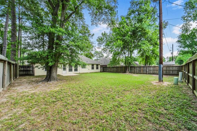 1748 Hazelwood Street, Conroe, TX 77301