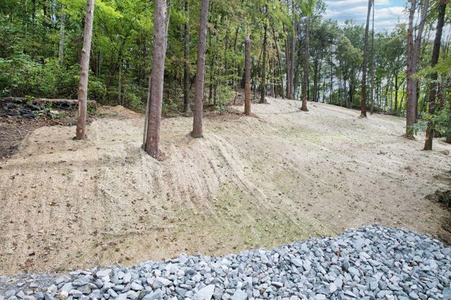 11044 Loop Road, Soddy Daisy, TN 37379