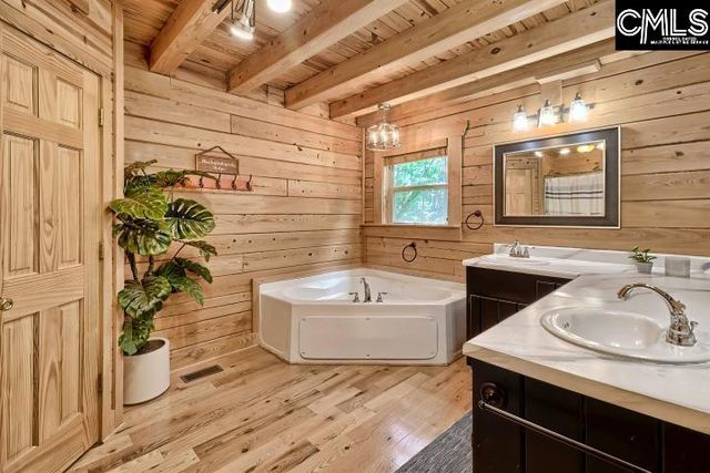 256 Harbor Point Drive, Jenkinsville, SC 29065