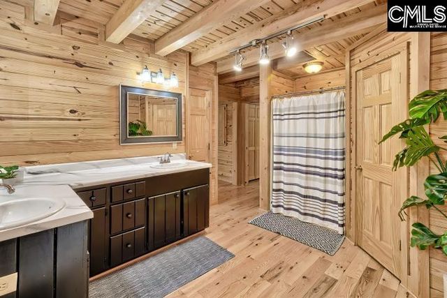 256 Harbor Point Drive, Jenkinsville, SC 29065