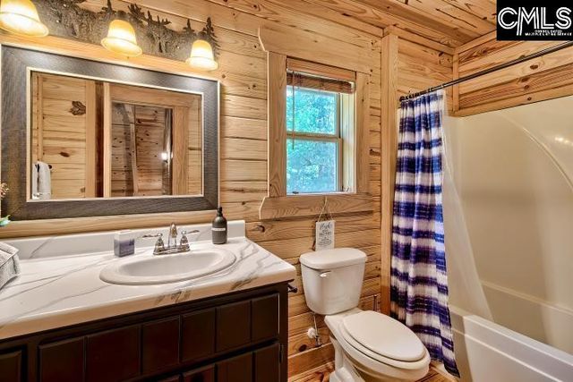 256 Harbor Point Drive, Jenkinsville, SC 29065