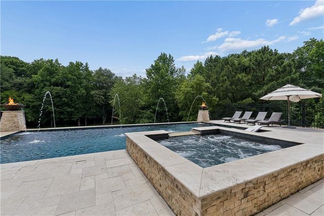 5921 Yoshino Cherry Lane, Braselton, GA 30517