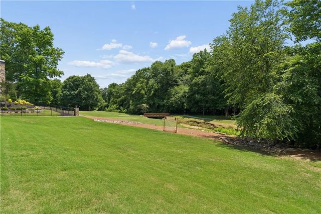 5921 Yoshino Cherry Lane, Braselton, GA 30517