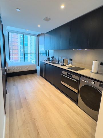 20 NE 11th St 3006B, Miami, FL 33132