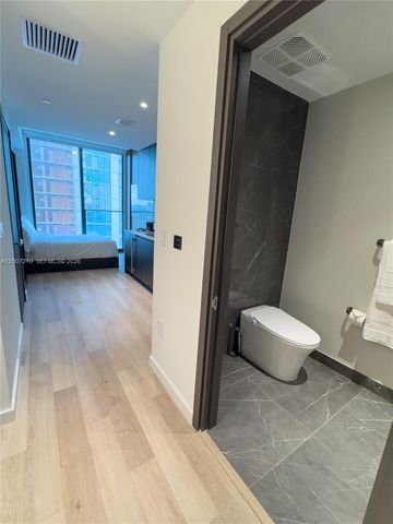 20 NE 11th St 3006B, Miami, FL 33132