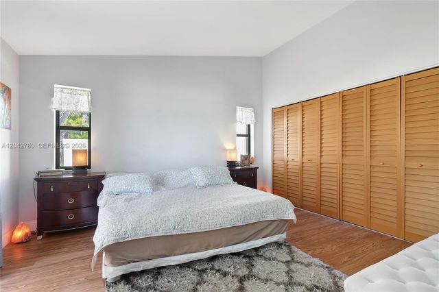 3064 S Oakland Forest Drive 1006, Oakland Park, FL 33309