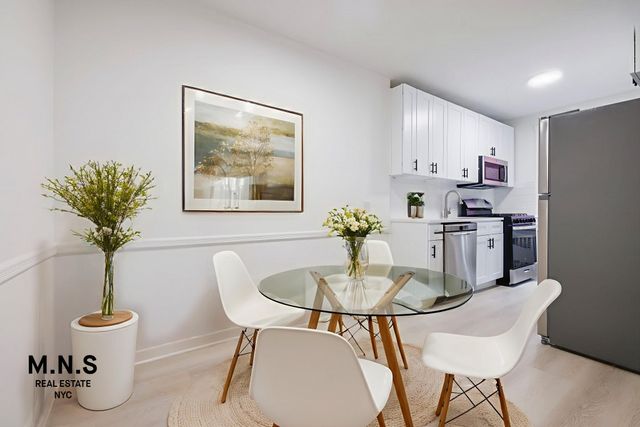 14325 84th Dr Apt 5B, New York City, NY 11435