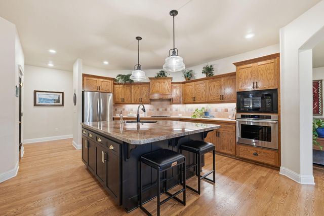 13482 Tierra Heights Road, Redding, CA 96003