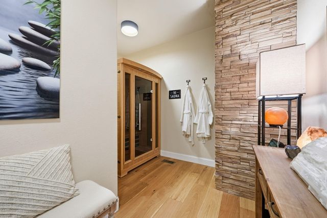 13482 Tierra Heights Road, Redding, CA 96003