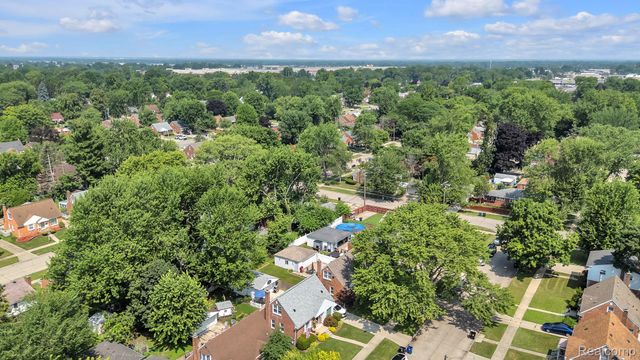 9619 Mercedes, Redford Charter Township, MI 48239