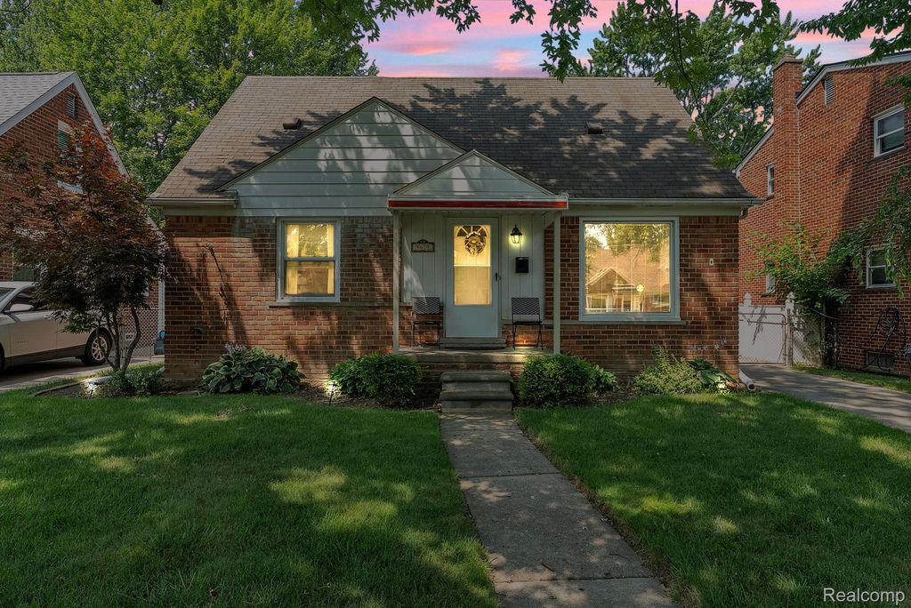 9619 Mercedes, Redford Charter Township, MI 48239