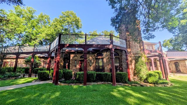 1431 S Houston School Road, Lancaster, TX 75146