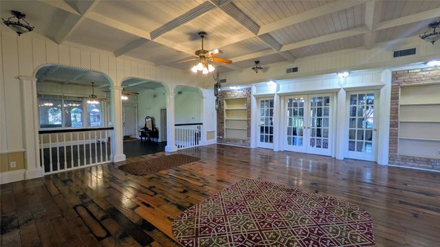 1431 S Houston School Road, Lancaster, TX 75146