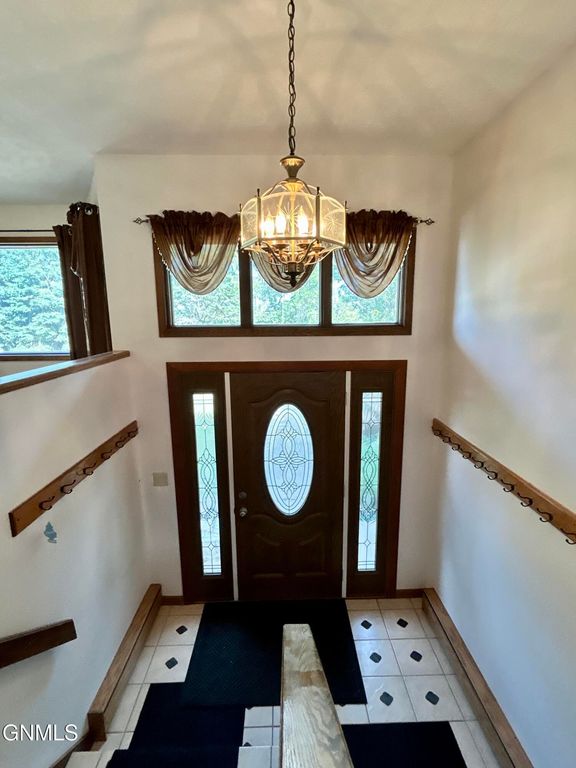 1571 39th Avenue NW, Garrison, ND 58540 photo 4