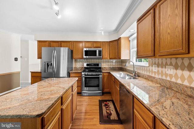 6242 PATUXENT QUARTER RD, Hanover, MD 21076