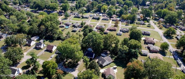 9212 Vevey Rd, Louisville, KY 40291