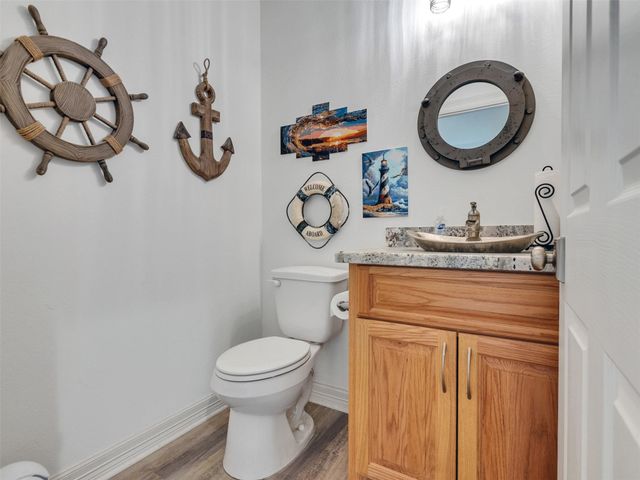 7502 E Wallisville Road, Baytown, TX 77521