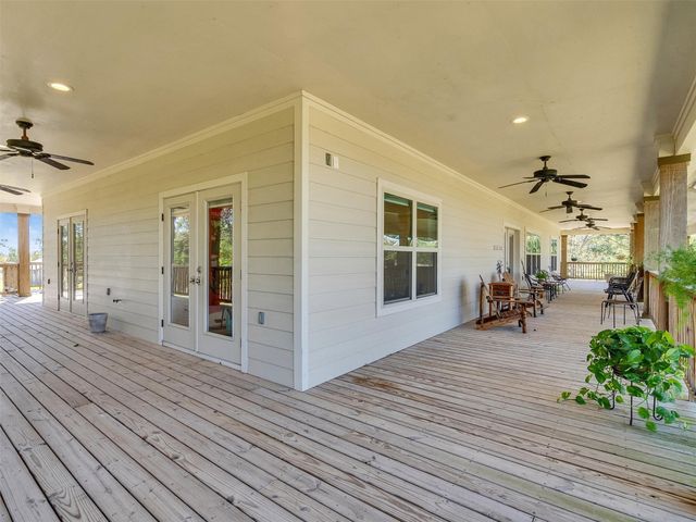 7502 E Wallisville Road, Baytown, TX 77521