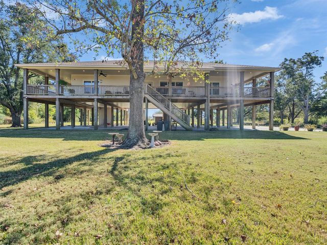 7502 E Wallisville Road, Baytown, TX 77521