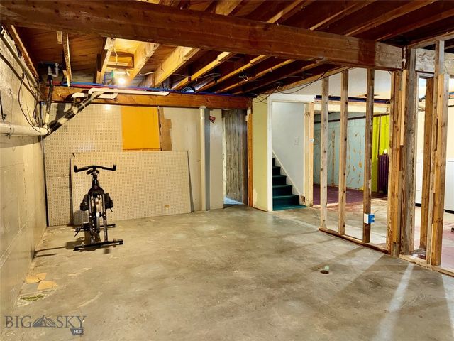 1001 Utah Avenue, Butte, MT 59701