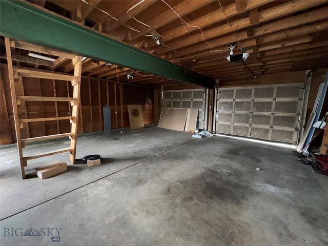 1001 Utah Avenue, Butte, MT 59701