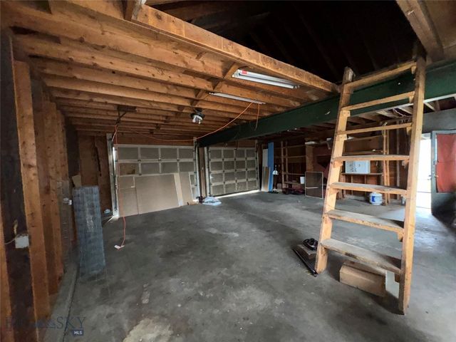 1001 Utah Avenue, Butte, MT 59701