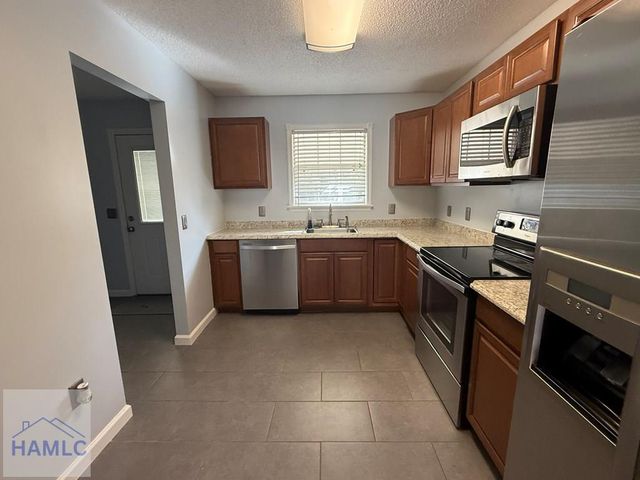 313 Pat Priester Road NE, Ludowici, GA 31316