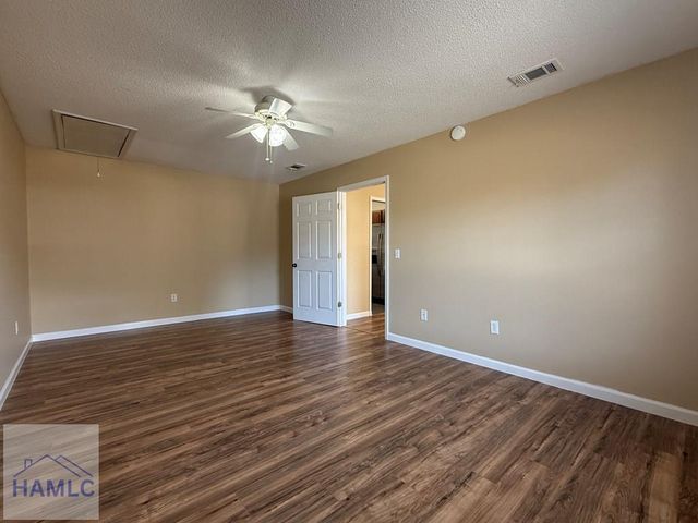 313 Pat Priester Road NE, Ludowici, GA 31316