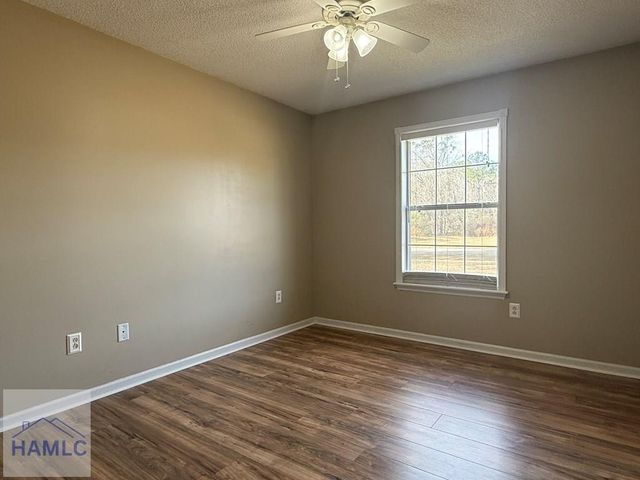 313 Pat Priester Road NE, Ludowici, GA 31316