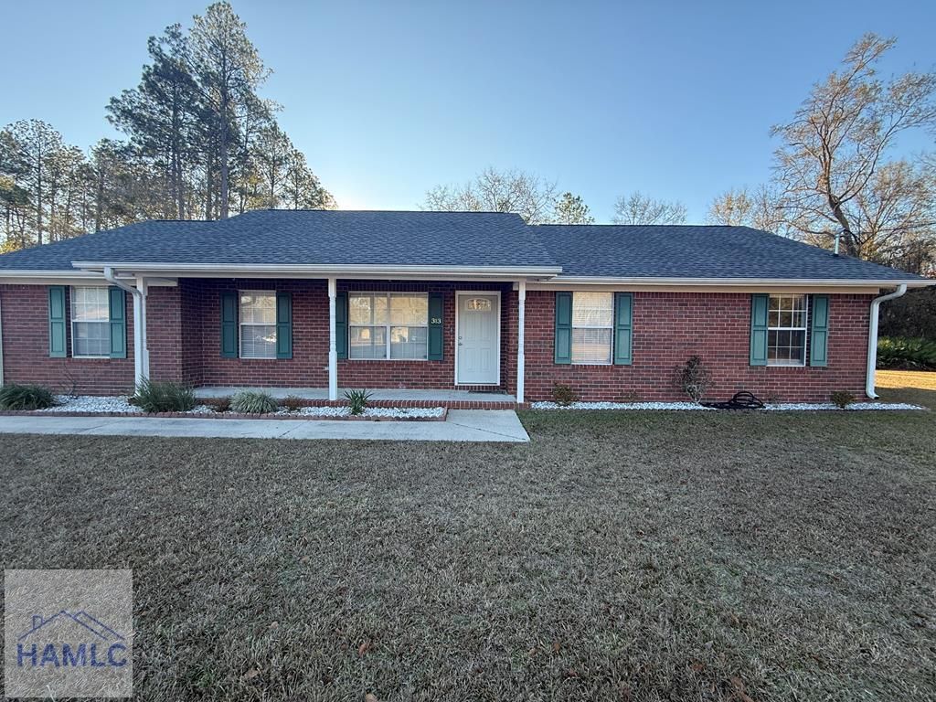 313 Pat Priester Road NE, Ludowici, GA 31316