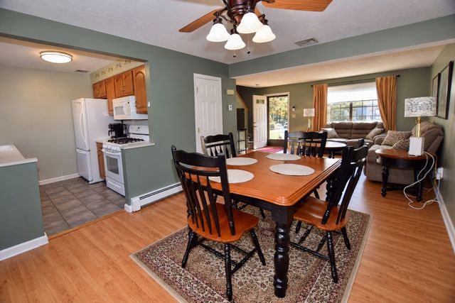 489 Turnpike St. 3-4, Easton, MA 02334