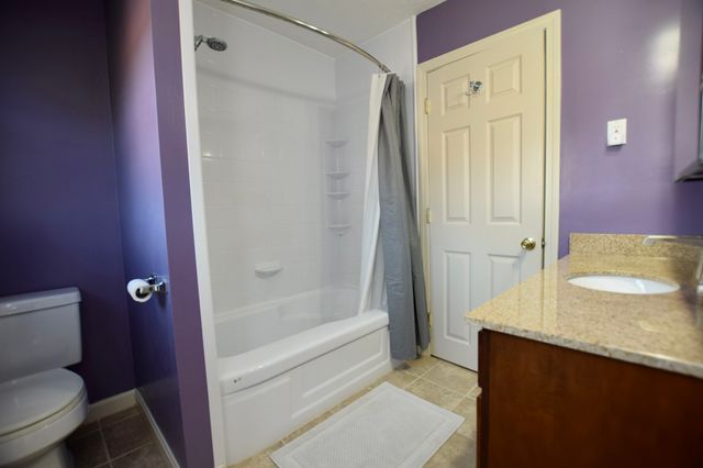 489 Turnpike St. 3-4, Easton, MA 02334