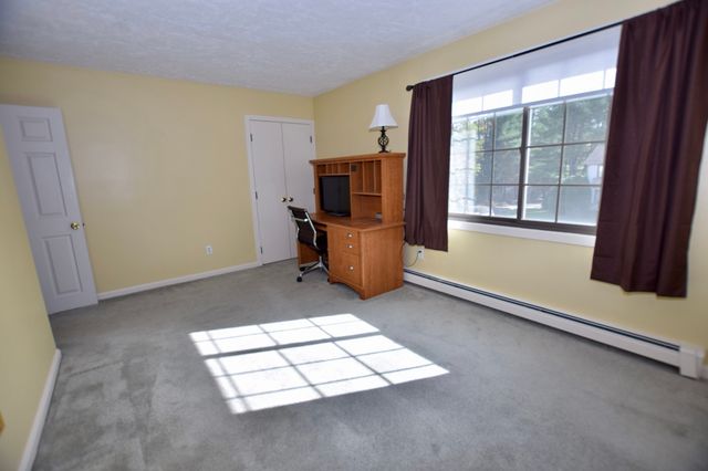 489 Turnpike St. 3-4, Easton, MA 02334