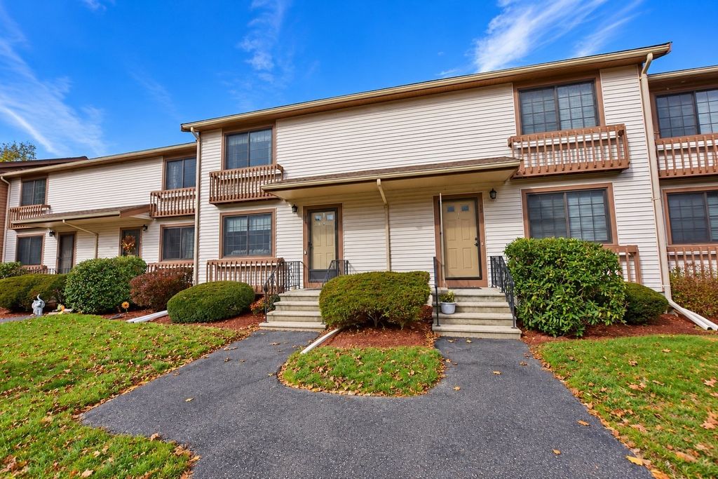 489 Turnpike St. 3-4, Easton, MA 02334