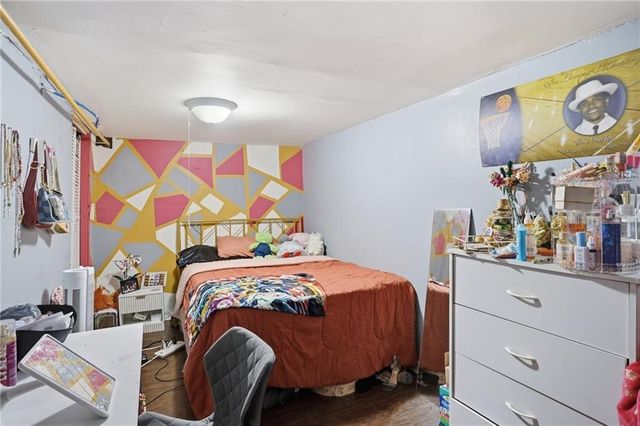 132 Roger Williams Avenue, Providence, RI 02907