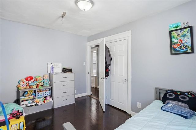 132 Roger Williams Avenue, Providence, RI 02907