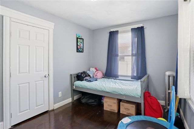 132 Roger Williams Avenue, Providence, RI 02907