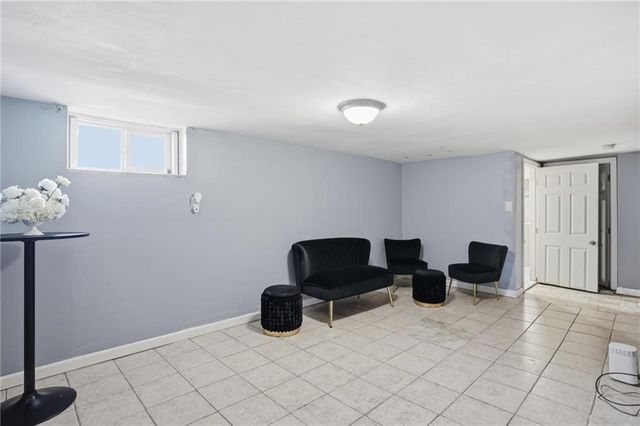 132 Roger Williams Avenue, Providence, RI 02907