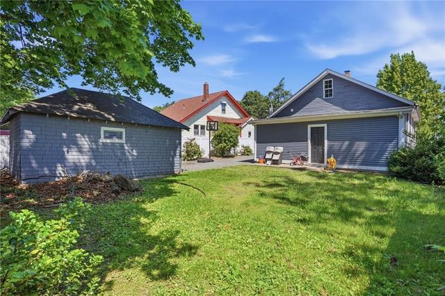 132 Roger Williams Avenue, Providence, RI 02907