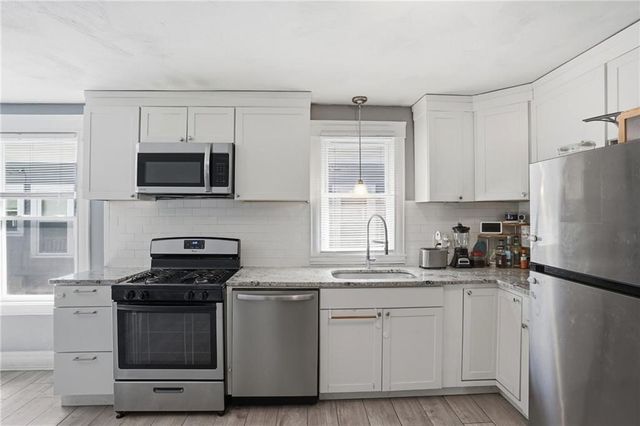 132 Roger Williams Avenue, Providence, RI 02907