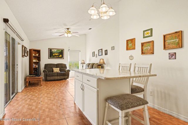 938 Commerce Road SE, Palm Bay, FL 32909