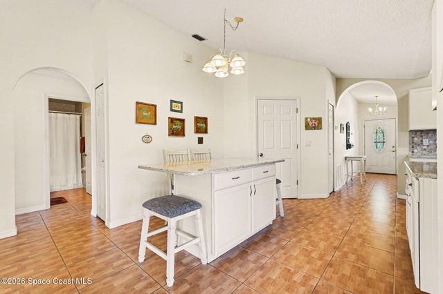 938 Commerce Road SE, Palm Bay, FL 32909