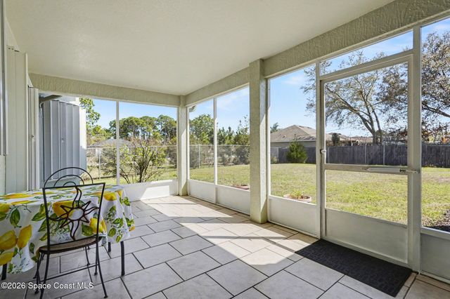 938 Commerce Road SE, Palm Bay, FL 32909