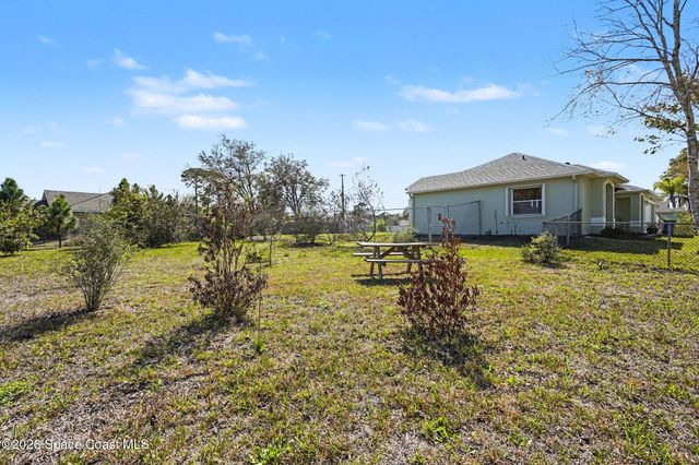 938 Commerce Road SE, Palm Bay, FL 32909