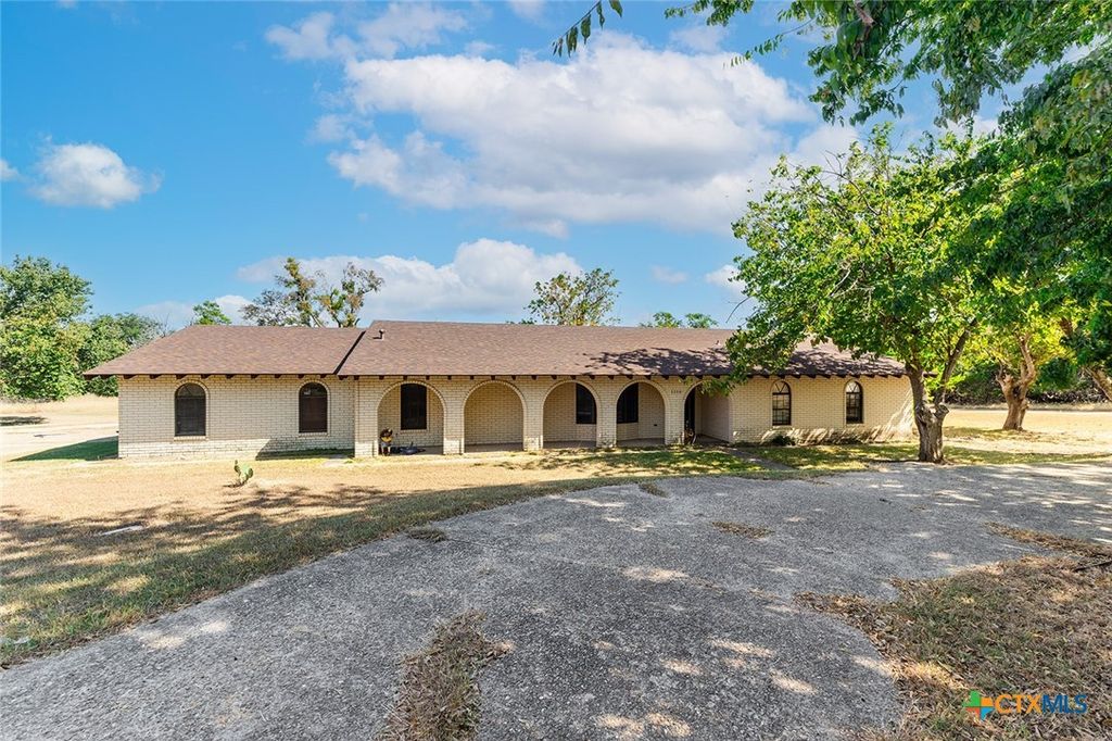 3300 Birchwood Drive, Harker Heights, TX 76548