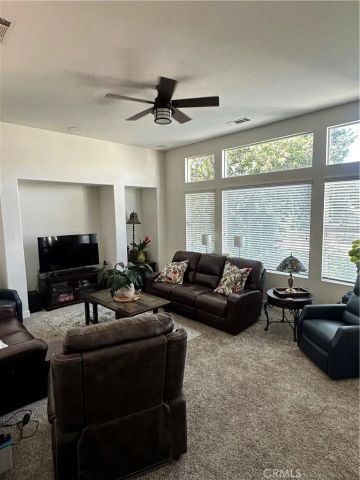 31954 Flowerhill Drive, Lake Elsinore, CA 92532